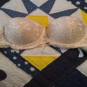 Lace bra